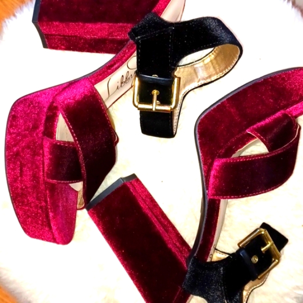 Libby Edelman Velvet Platform Pumps